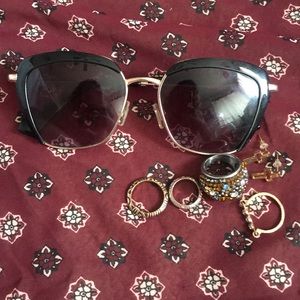 SUNGLASSES, RINGS, AND EARRINGS BUNDLE